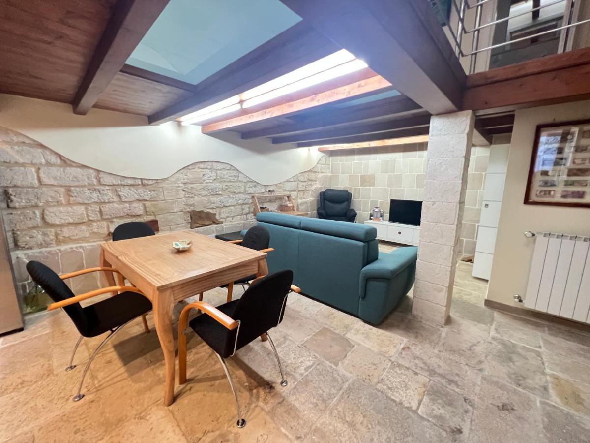 Trullo Titina Lägenhet Bari Exteriör bild